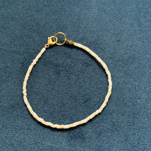 Load image into Gallery viewer, Peachy pearl glass bead bracelet set of 2