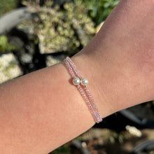 Load image into Gallery viewer, Set of 2 iridescent bead bracelets