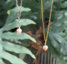 Load image into Gallery viewer, Freshwater pearl drop necklaces