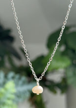 Load image into Gallery viewer, Freshwater pearl drop necklaces