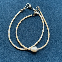 Load image into Gallery viewer, Peachy pearl glass bead bracelet set of 2