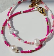 Load image into Gallery viewer, Pink pearls glass bead bracelets
