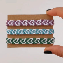 Load image into Gallery viewer, WHITE heart friendship bracelet (18 colour options available)