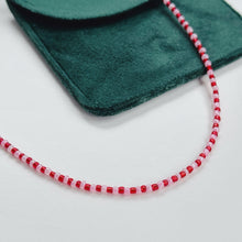 Load image into Gallery viewer, Lovers seed bead necklace
