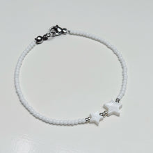 Load image into Gallery viewer, White and silver star bracelet
