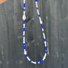 Load image into Gallery viewer, Royal blue, mother of pearl star glass bead necklace
