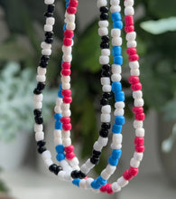 Load image into Gallery viewer, Bead necklaces
