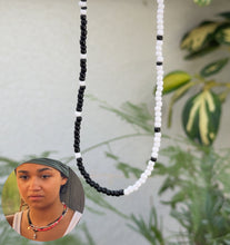 Load image into Gallery viewer, Kiara inspired bead necklace
