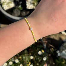Load image into Gallery viewer, Colourful mix bead bracelet
