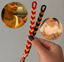 Load image into Gallery viewer, Kiara inspired friendship bracelets
