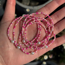 Load image into Gallery viewer, Pink mix bead bracelet
