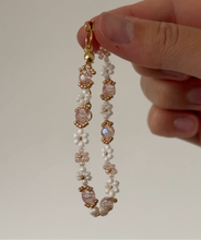 Load image into Gallery viewer, Pink Elizabeth bracelet
