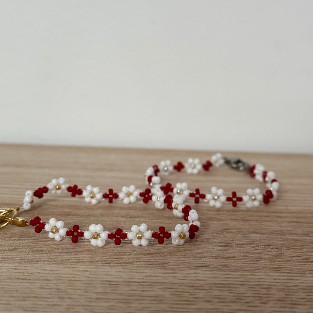 Daisy and red rose diamonds bracelet