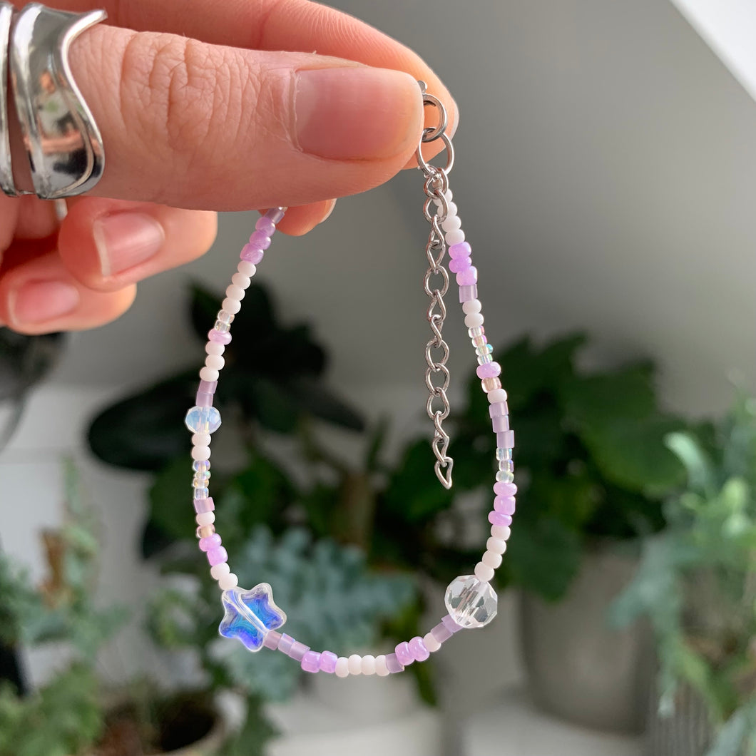 Lavender star bracelet