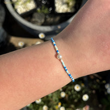 Load image into Gallery viewer, Colourful mix bead bracelet

