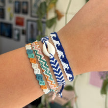 Load image into Gallery viewer, Waves friendship bracelet
