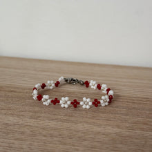 Load image into Gallery viewer, Daisy and red rose diamonds bracelet
