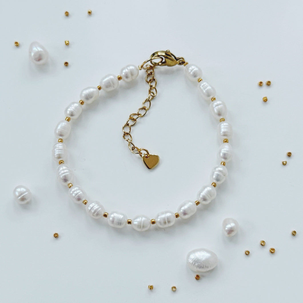 Mother of pearl bracelet