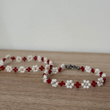 Load image into Gallery viewer, Daisy and red rose diamonds bracelet

