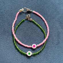 Load image into Gallery viewer, Wicked inspired star bead bracelets
