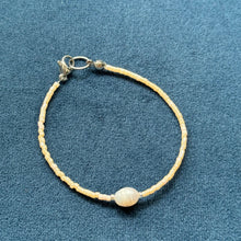 Load image into Gallery viewer, Peachy pearl glass bead bracelet set of 2
