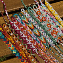 Load image into Gallery viewer, Sunny yellow greek wave bracelet
