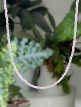 Load image into Gallery viewer, Dainty glass bead necklaces
