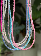 Load image into Gallery viewer, Dainty glass bead necklaces
