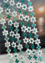 Load image into Gallery viewer, Frosted emerald green and gold set of 2 bracelets
