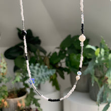 Load image into Gallery viewer, Midnight stars necklace
