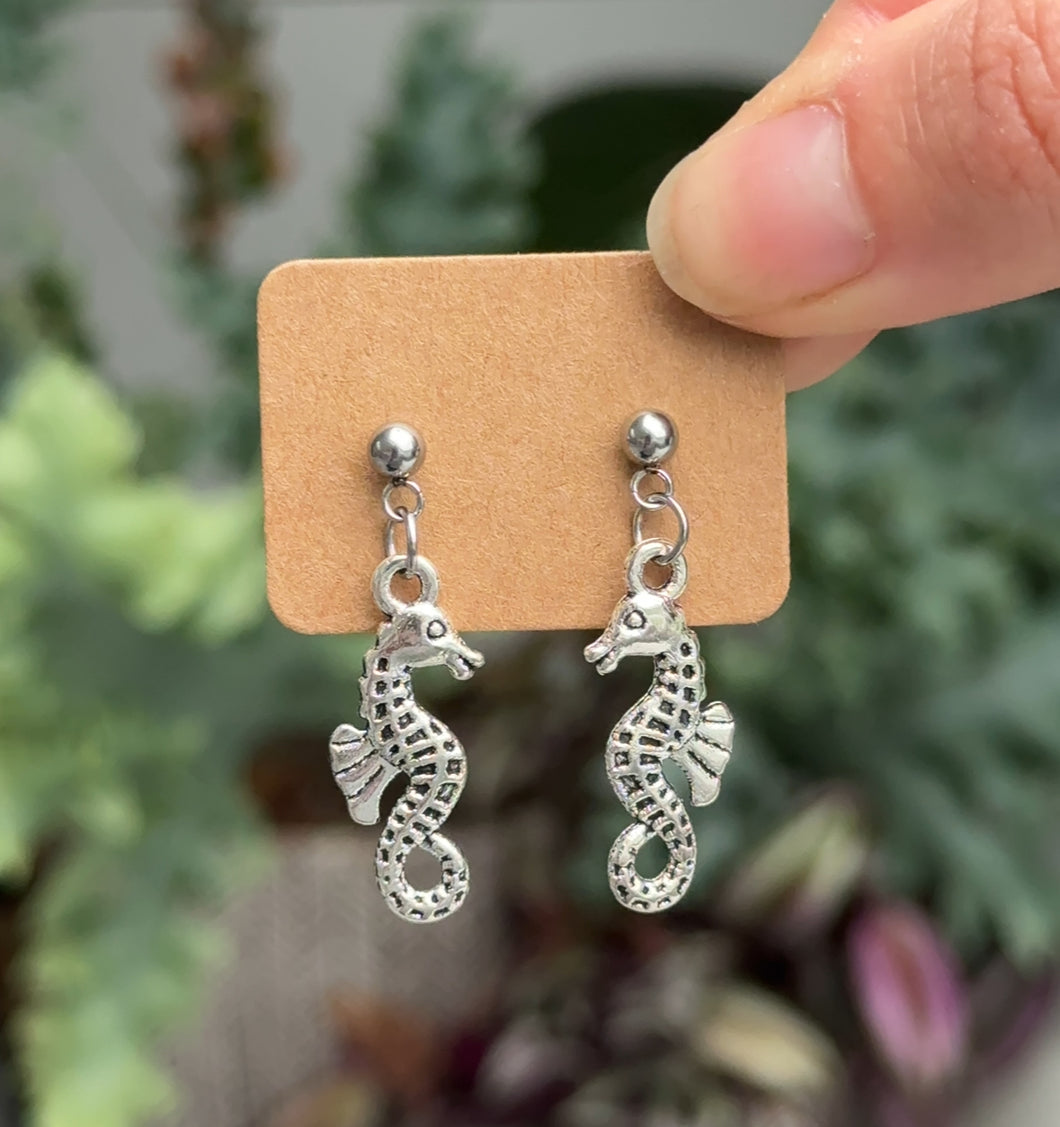 Seahorse charm earrings