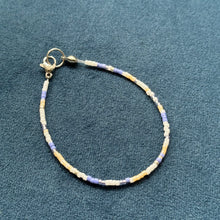 Load image into Gallery viewer, Mixed glass bead bracelets
