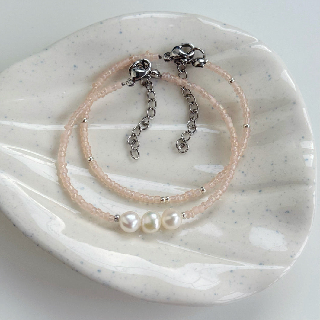 Galentines pearly set of 2 - silver finish