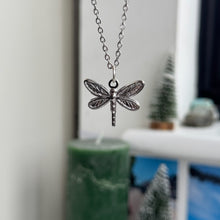 Load image into Gallery viewer, Dragonfly necklace in silver
