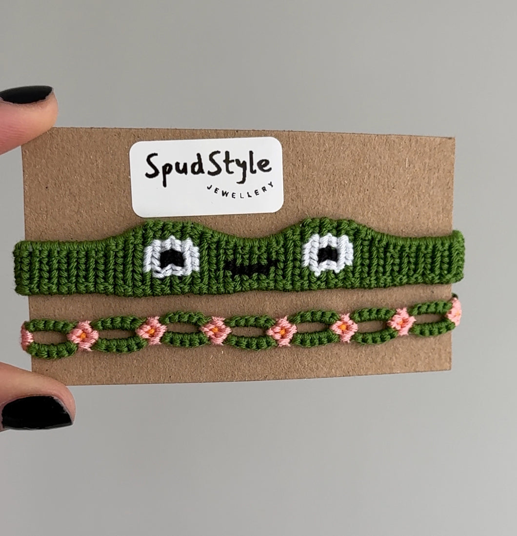 Frog bracelet
